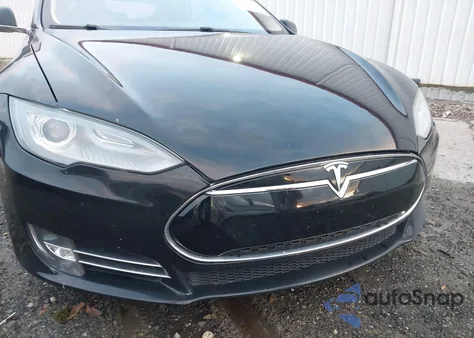 2013 Tesla Model S from USA, damaged, VIN 5YJSA1DN1DFP05253